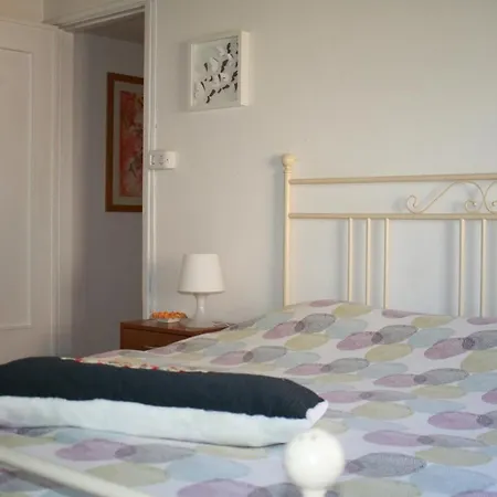 Casa Nipitella 2* Aeroporto di Catania Fontana Rossa